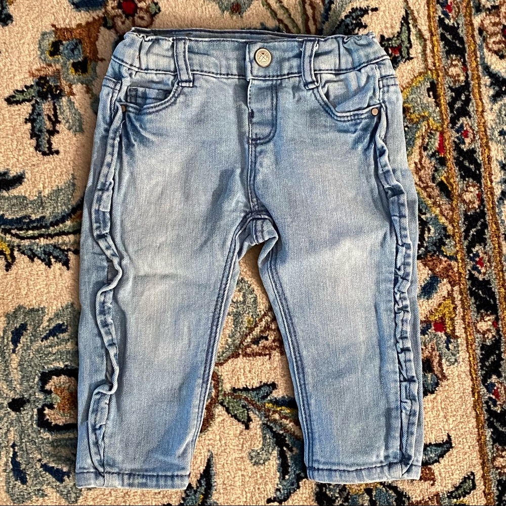 ⭐️HP⭐️ZARA jeans